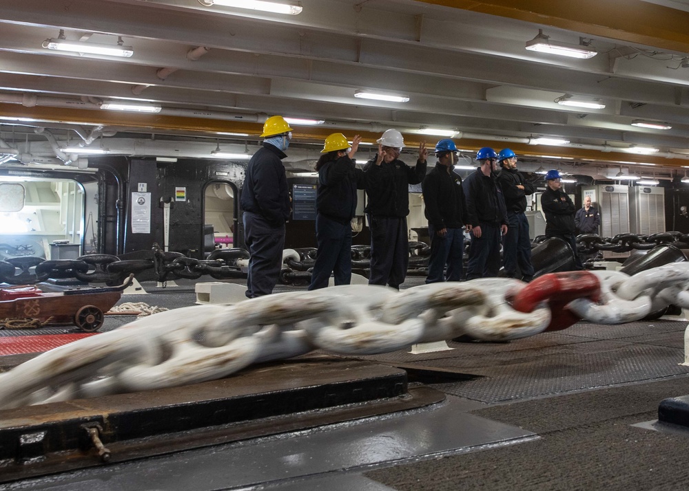 Daily operations aboard USS George H.W. Bush (CVN 77)