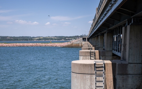 Omaha District Cultural Resources Program partners to preserve the past of public lands