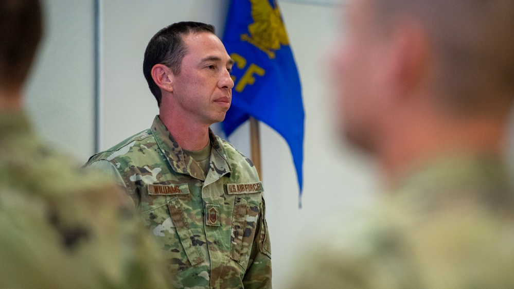 Senior Master Sgt Harvey Williams Promotes to Chief