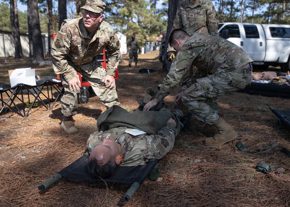 Alabama National Guard Soldiers and Airmen conduct realistic CASEVAC training