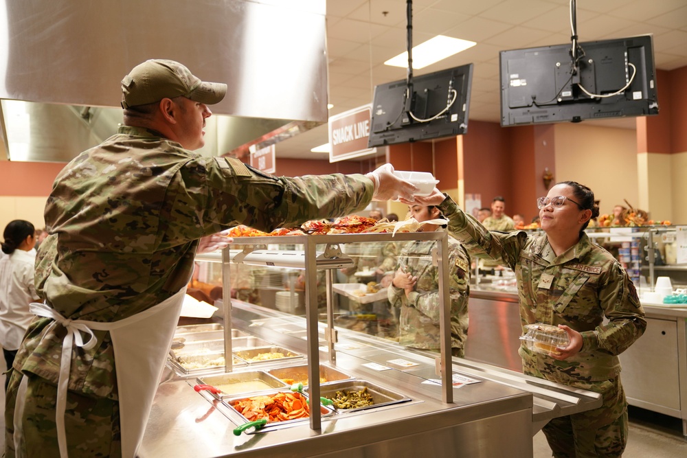 Creech leadership serves Thanksgiving meal