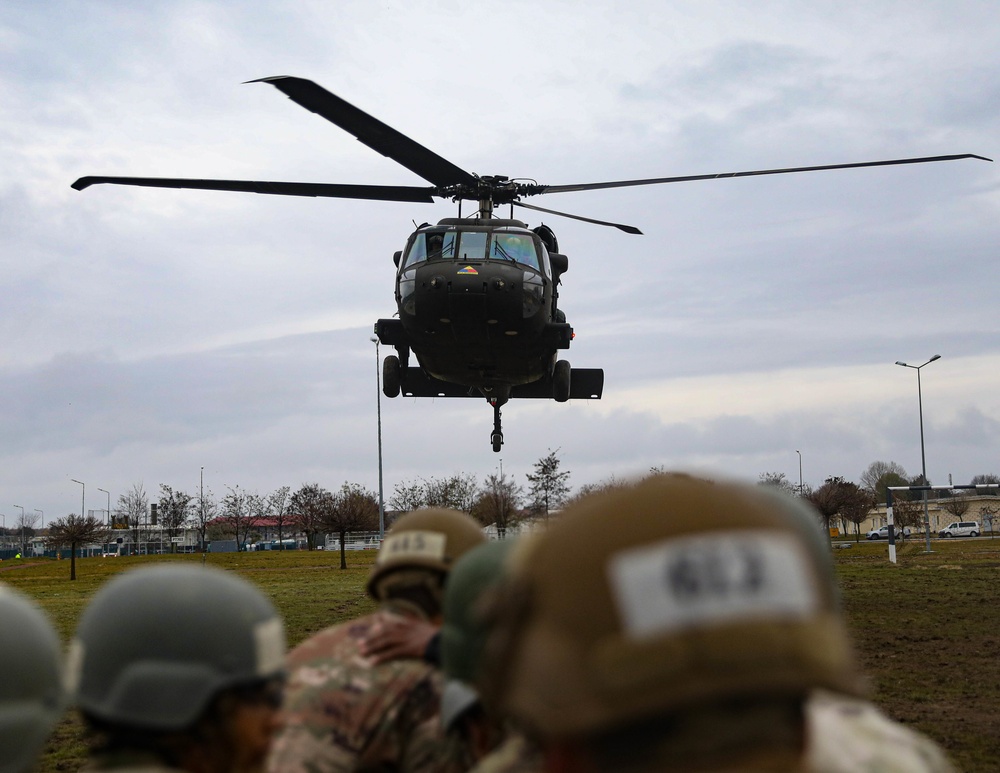 Air Assault School Hookup in Romania