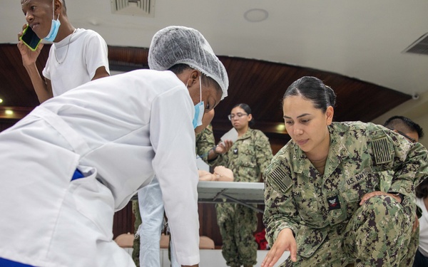 BLS - Hospital Dr. Francisco E. Moscoso Puello - CP22