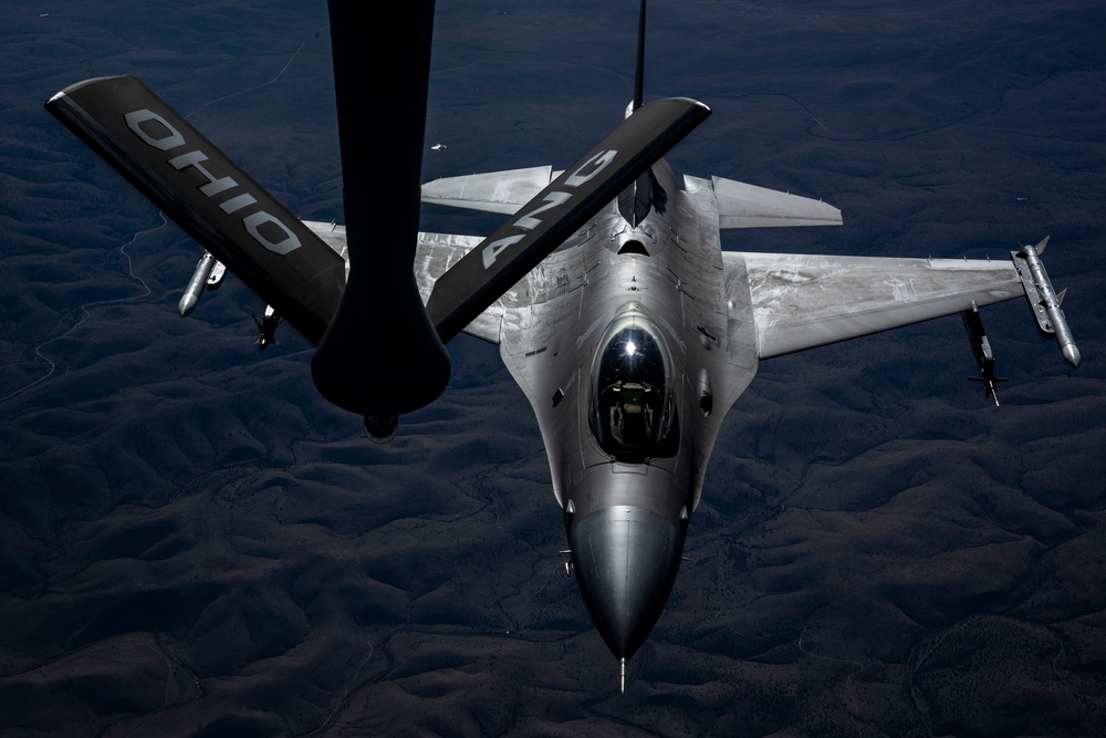 121st Air Refueling Wing flies in New Mexican skies