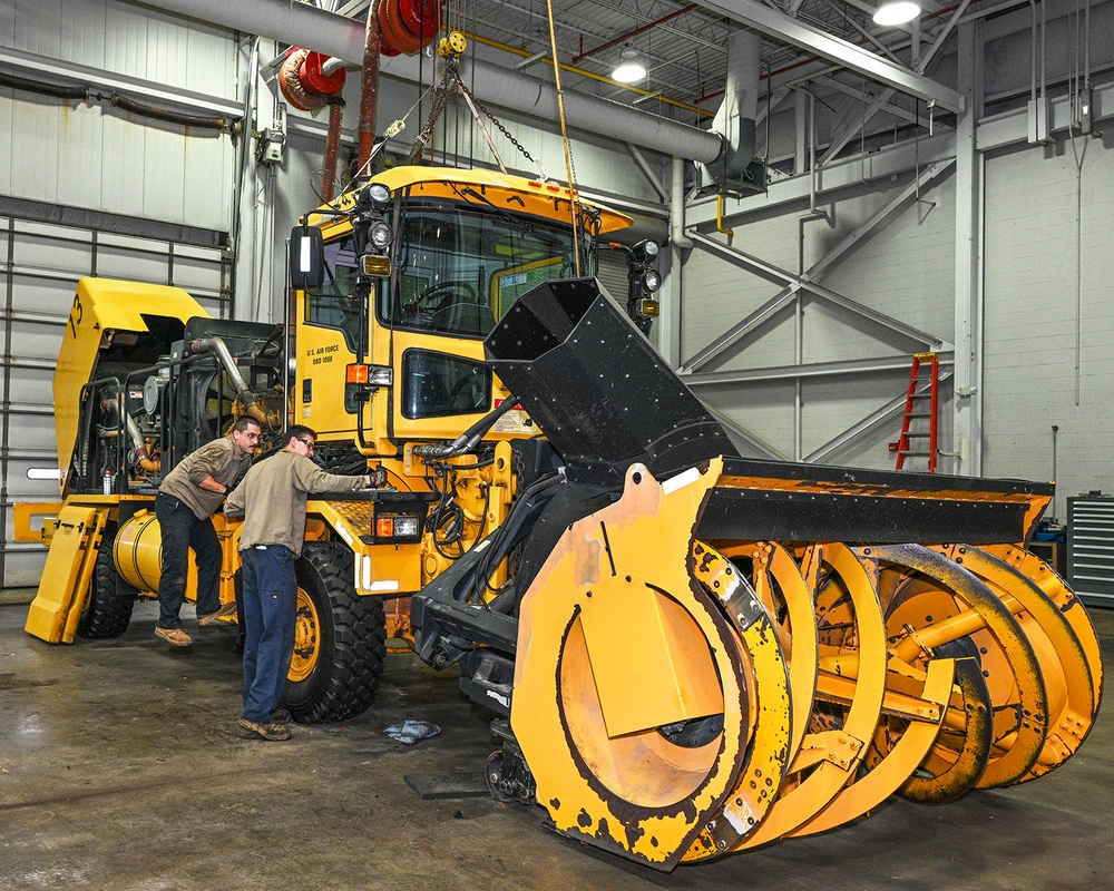 Selfridge maintainers keep equipment ready