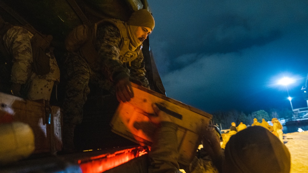 U.S. Marines with Combat Logistics Battalion 6 Provide Supplies to Finnish Soldiers