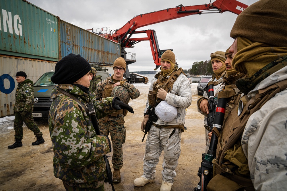 U.S. Marines with Combat Logistics Battalion 6 Provide Supplies to Finnish Soldiers