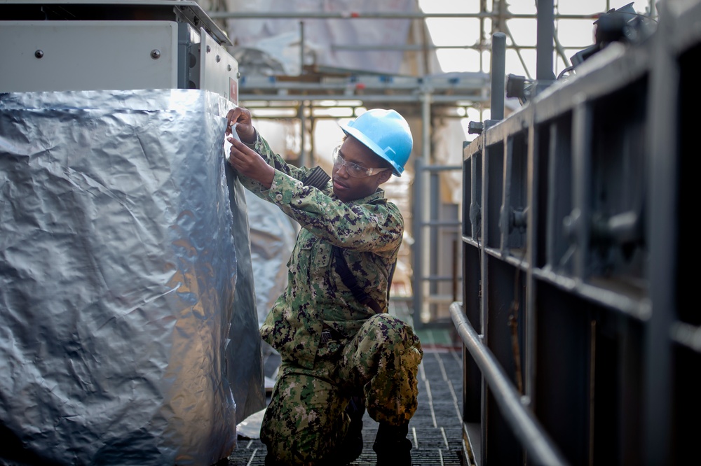 Ike Conducts Maintenance at Norfolk Naval Shipyard