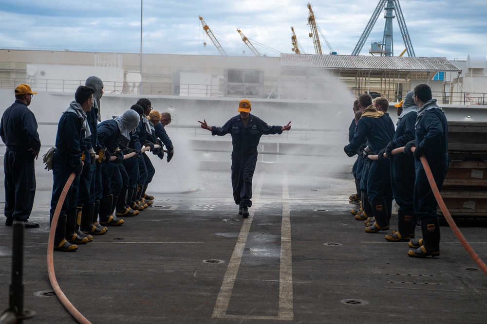 Ike Conducts Maintenance at Norfolk Naval Shipyard