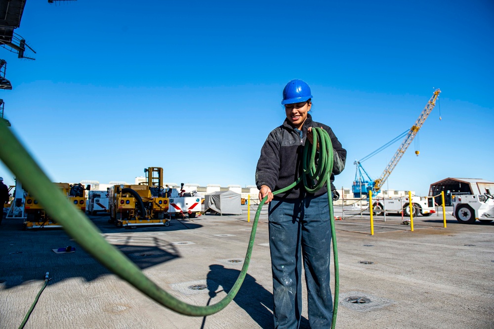 Ike Conducts Maintenance at Norfolk Naval Shipyard