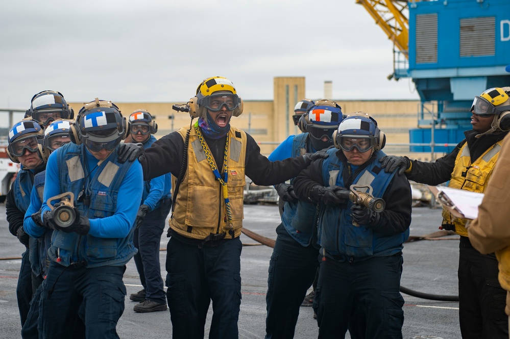 Ike Conducts Flight Deck Drills at Norfolk Naval Shipyard