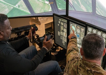 Caterpillar's Armed Forces Support Network tours Peoria's 182nd Airlift Wing Nov. 29, 2022
