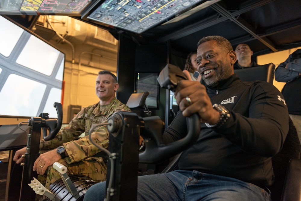 Caterpillar's Armed Forces Support Network tours Peoria's 182nd Airlift Wing Nov. 29, 2022