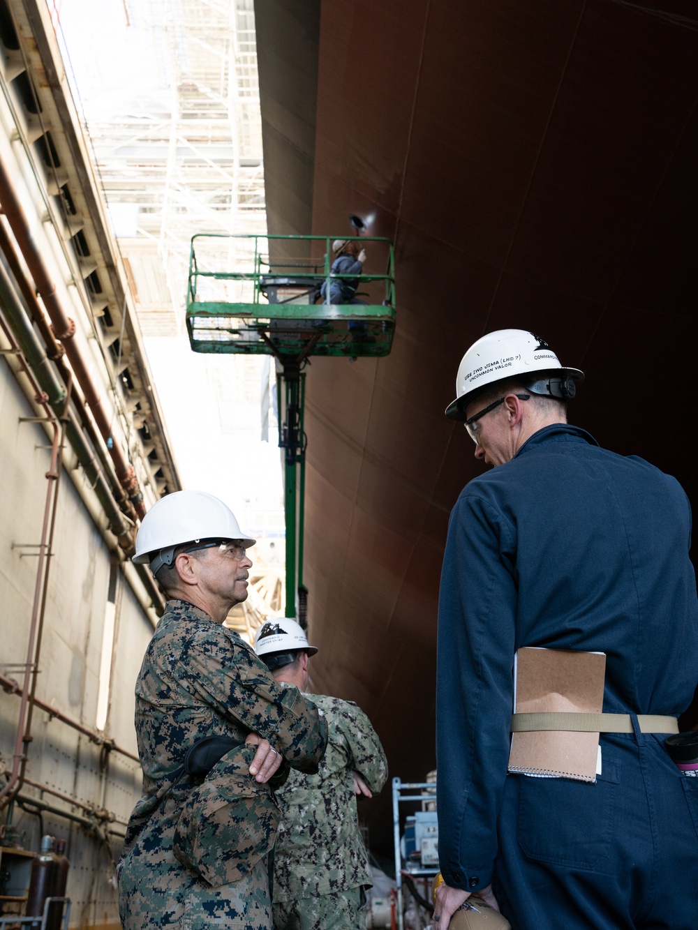 USS Iwo Jima (LHD 7) Visit