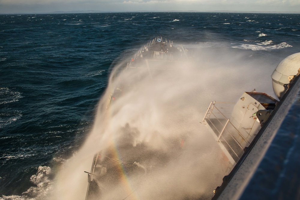 USS Paul Ignatius (DDG 117) Participates in FOST Weekly War