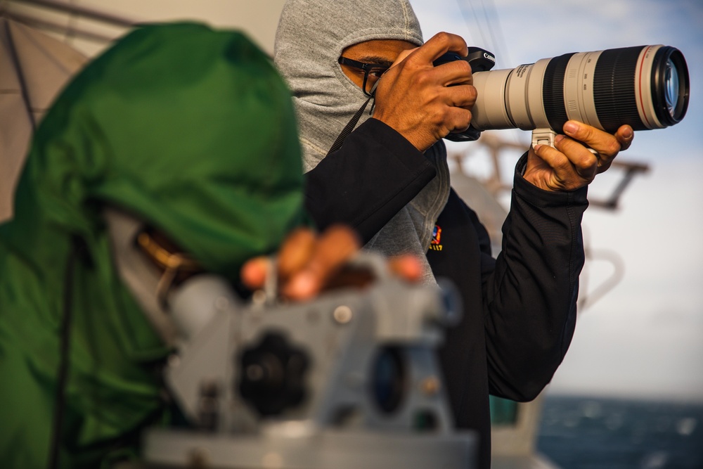 USS Paul Ignatius (DDG 117) Participates in FOST Weekly War