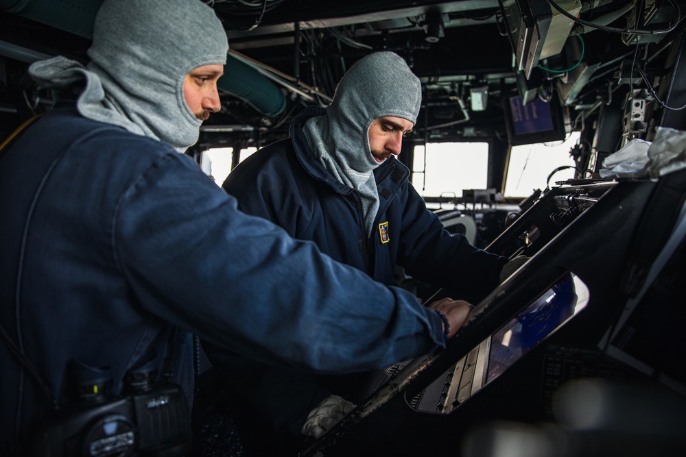 USS Paul Ignatius (DDG 117) Participates in FOST Weekly War