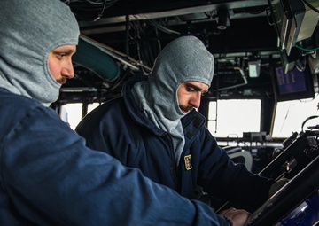USS Paul Ignatius (DDG 117) Participates in FOST Weekly War