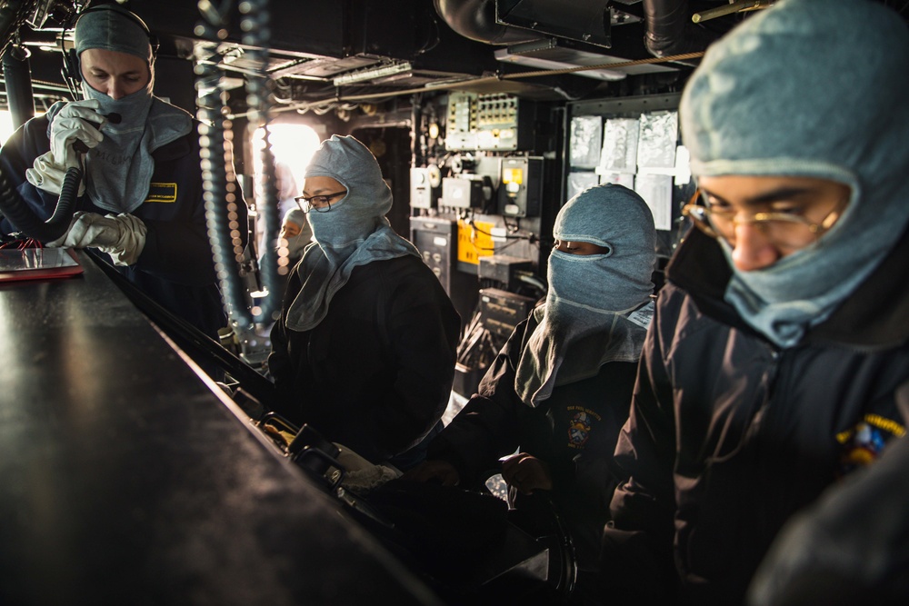 USS Paul Ignatius (DDG 117) Participates in FOST Weekly War