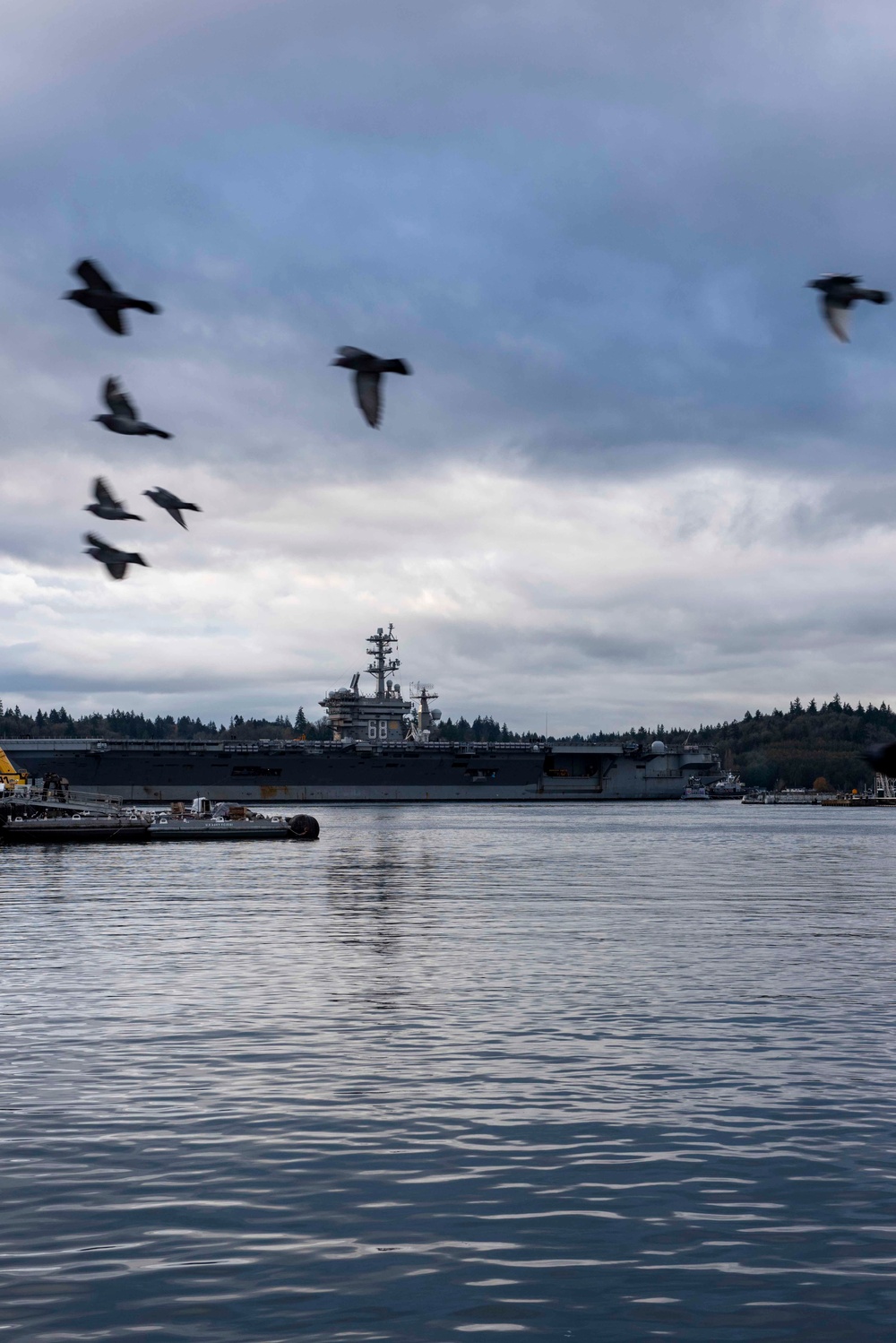 USS Nimitz (CVN 68) Departs Bremerton