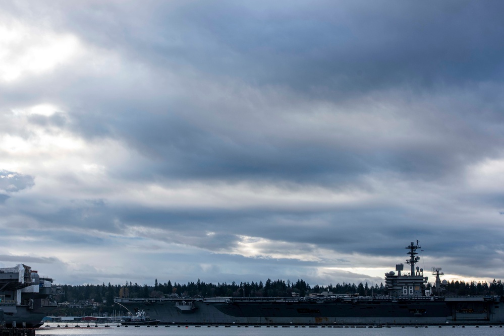 USS Nimitz (CVN 68) Departs Bremerton