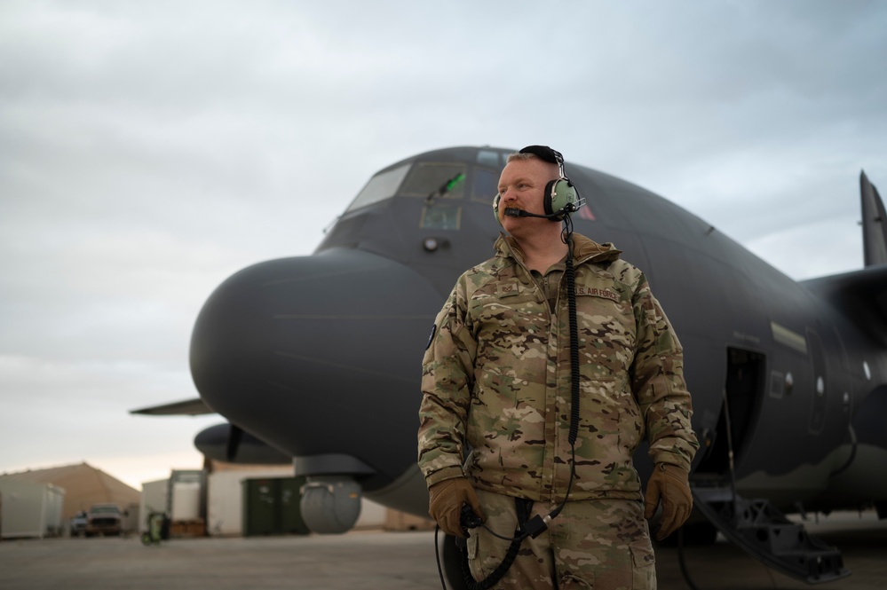 26th ERQS Resupplies Forward Operating Base