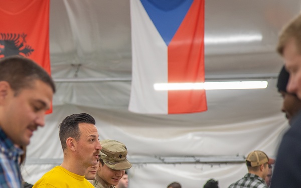 1st ID Brings the Holidays Overseas