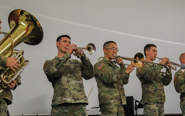 1st Infantry Division Band Brings Christmas Joy to Latvia