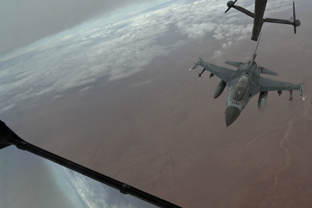 Jordanian, U.S. Aircraft partner in CENTCOM AOR