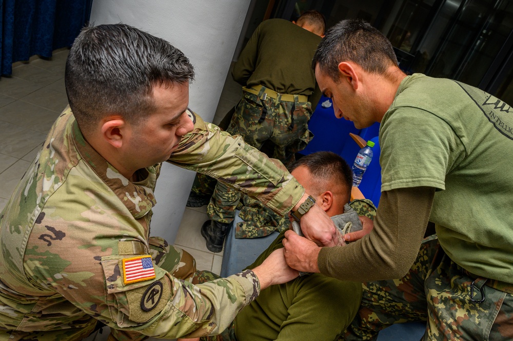 NJNG Combat Medics train with Albanian Armed Forces