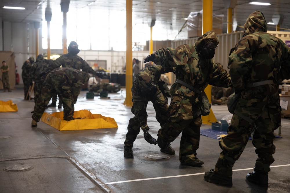 II MEF Marines aboard the USNS Trenton CBRN Classes