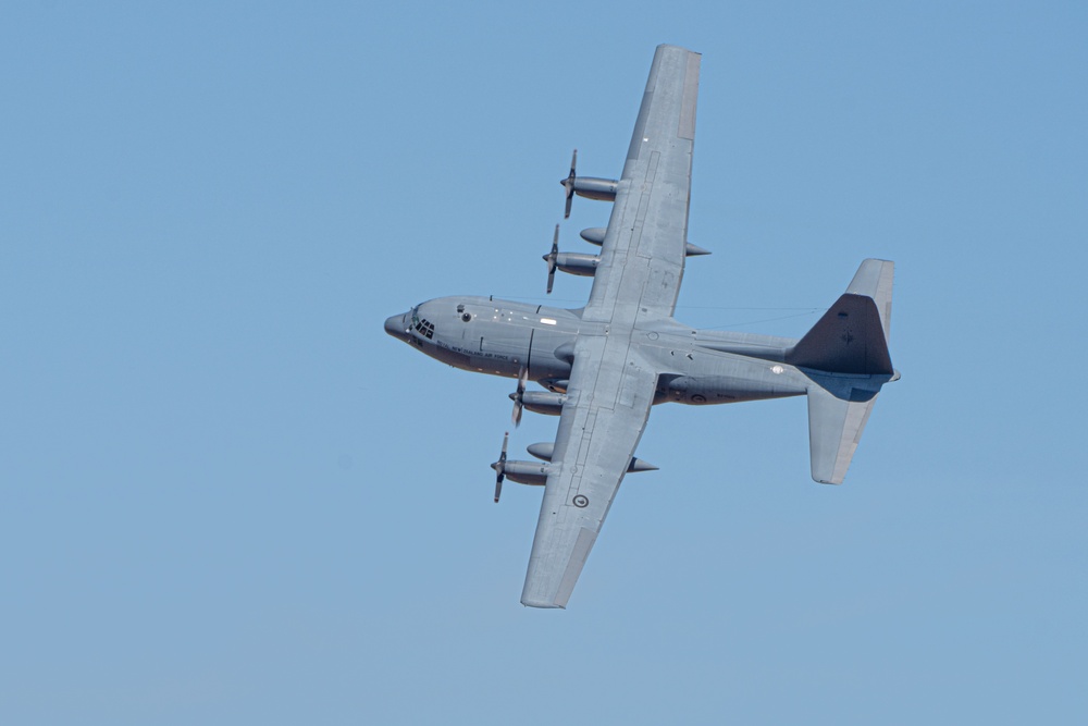 International air mobility crews attend Missouri based advanced tactics course