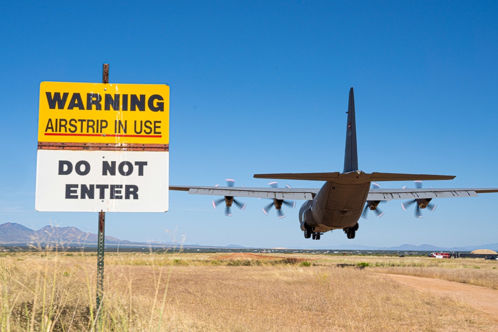 International air mobility crews attend Missouri based advanced tactics course