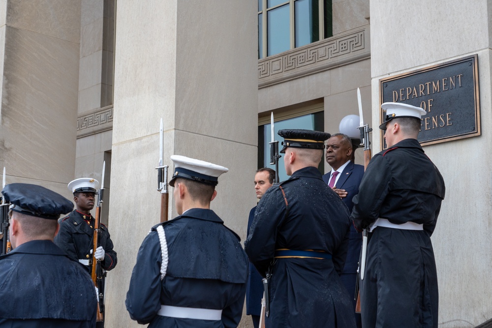 Secretary Austin hosts French Defense Minister Sebastien Lecornu