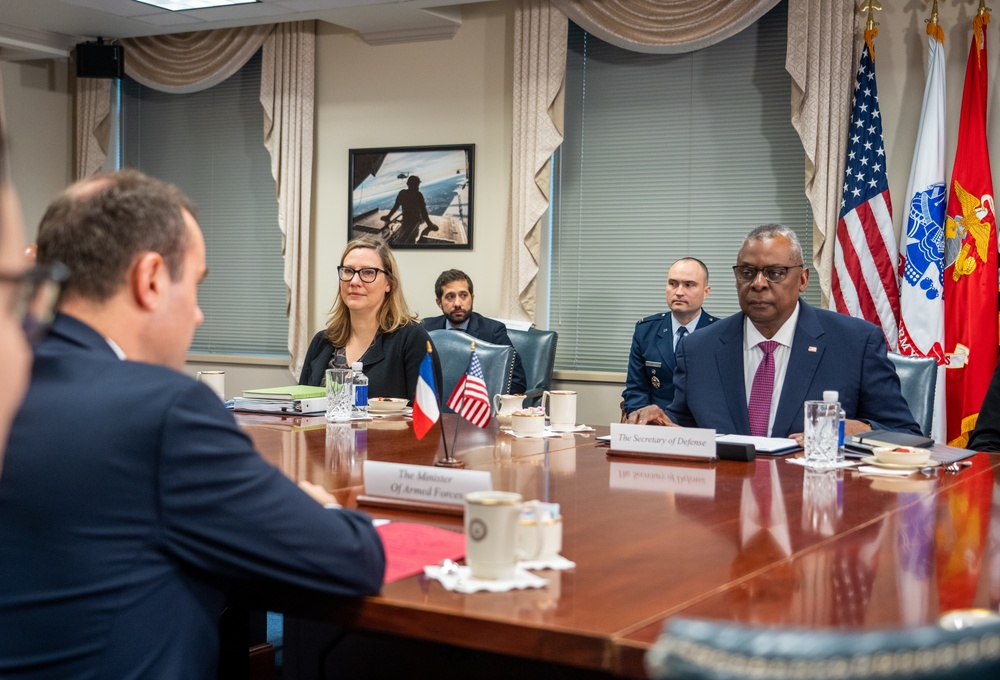 Secretary Austin hosts French Defense Minister Sebastien Lecornu