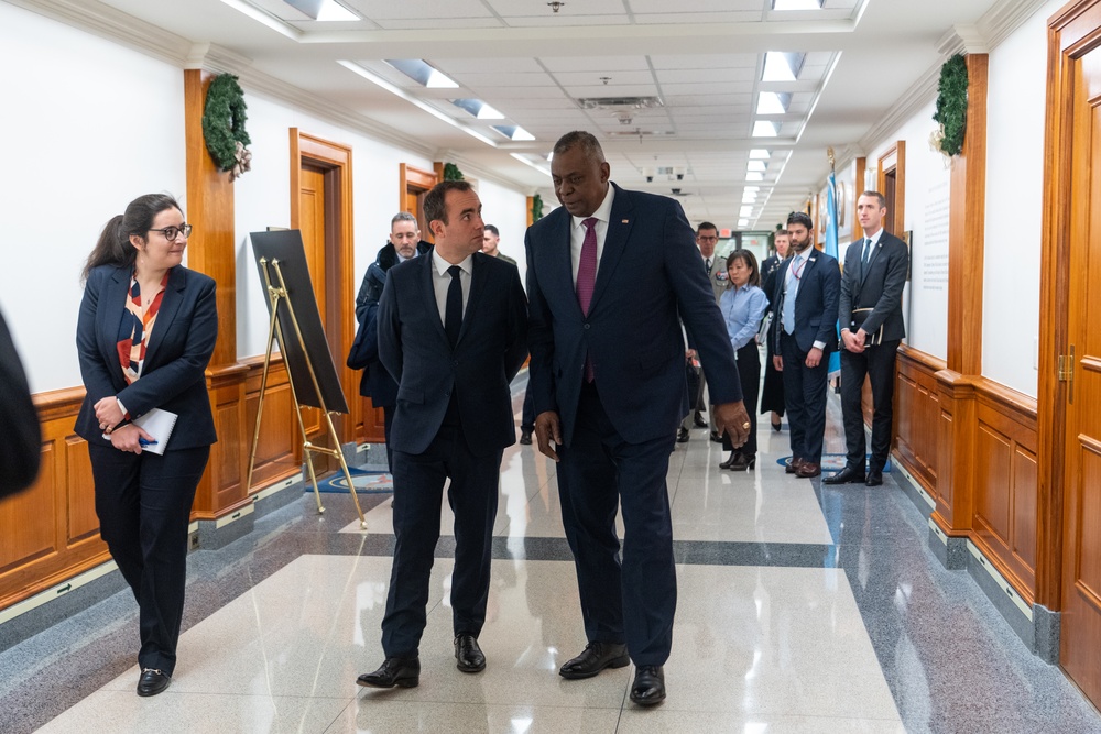 Secretary Austin hosts French Defense Minister Sebastien Lecornu