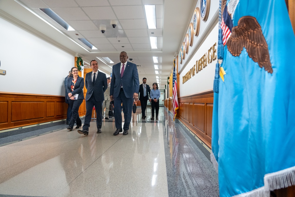 Secretary Austin hosts French Defense Minister Sebastien Lecornu