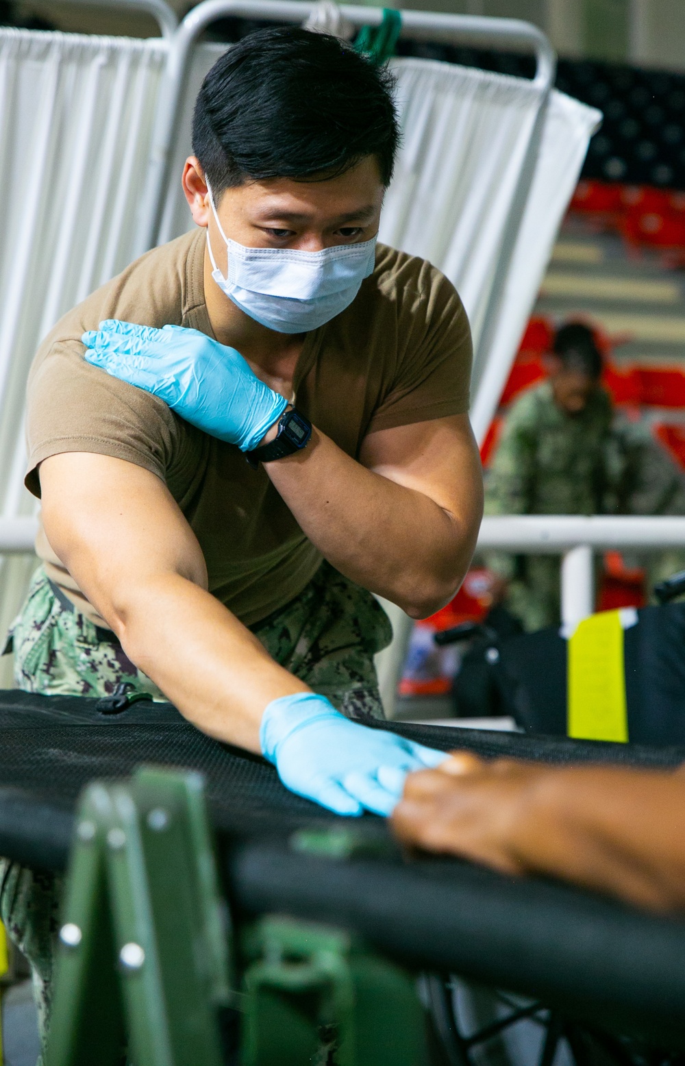 USNS Comfort medical site fully operational treating patients, Dominican Republic