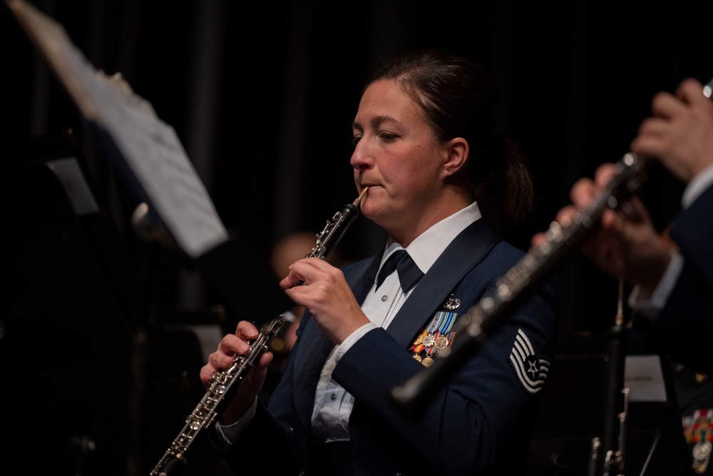 Air Force Heritage of America Band performs for Veteran’s Day in a local community
