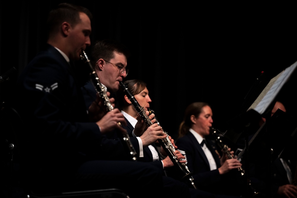 Air Force Heritage of America Band performs for Veteran’s Day in a local community