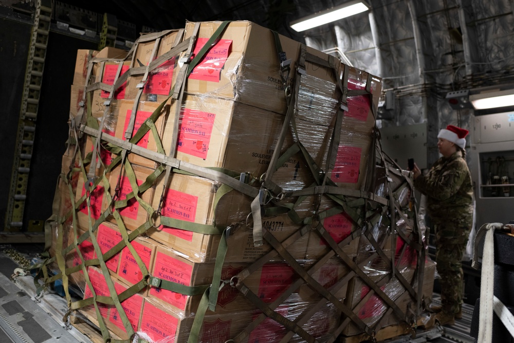 Alaska Air National Guard's 176th Wing provides an upgraded sleigh during Operation Santa Claus
