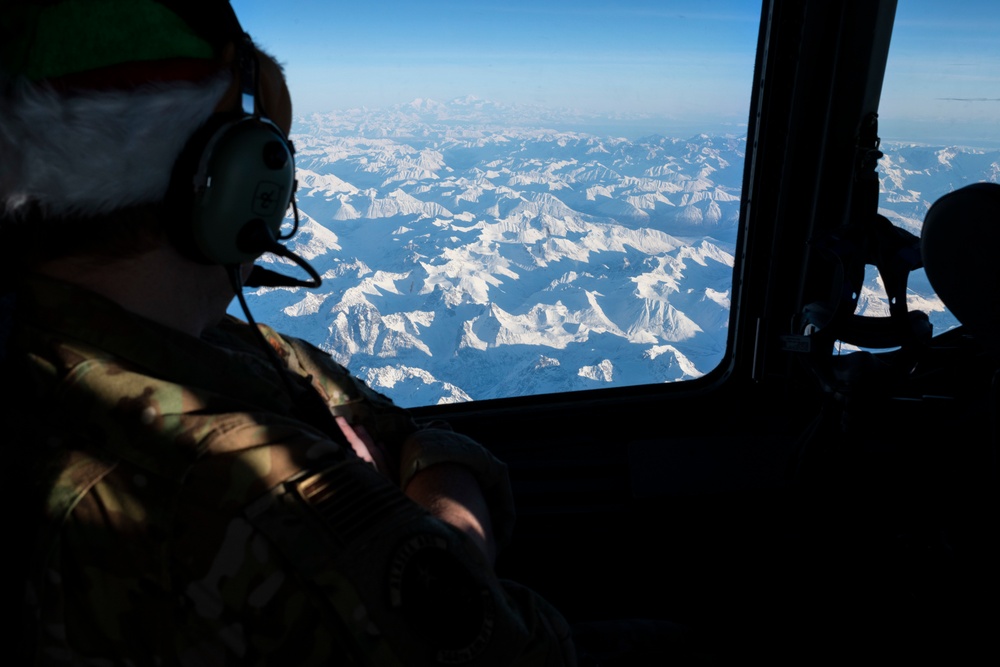 Alaska Air National Guard's 176th Wing provides an upgraded sleigh during Operation Santa Claus