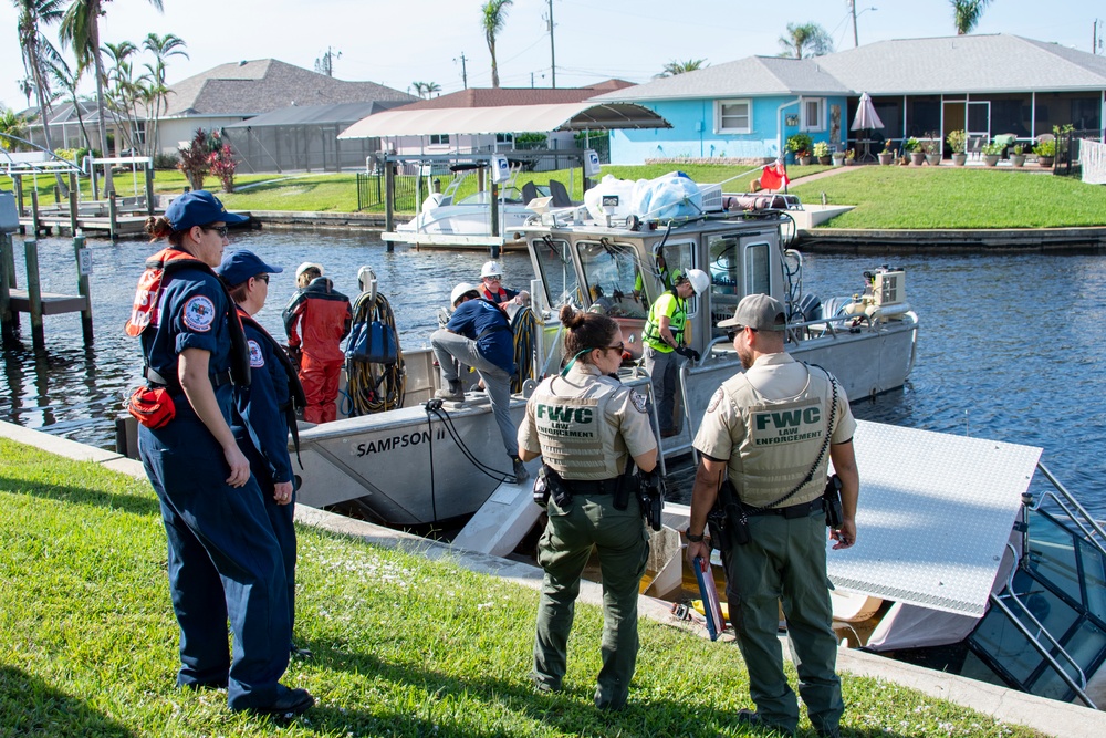 USCG Monitors Hurricane Ian Boat Operations