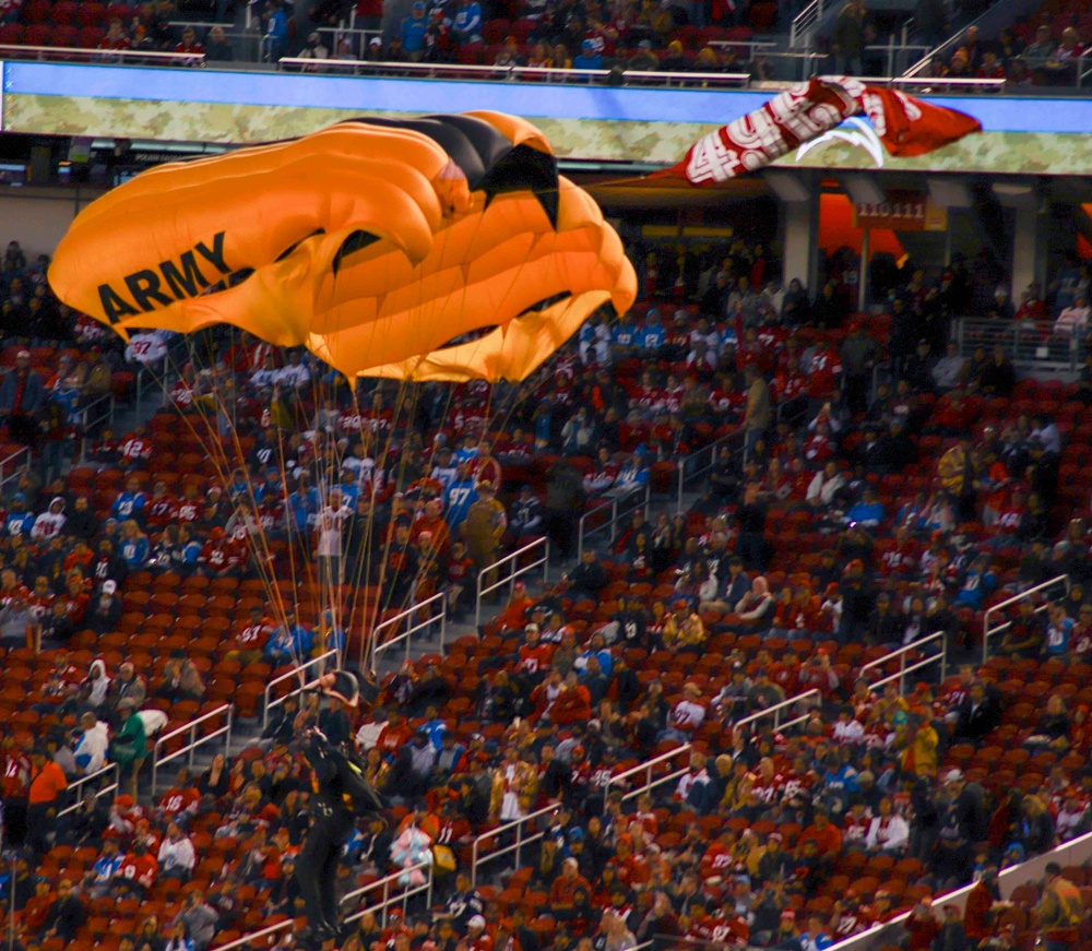 U.S. Army Golden Knights Perform at 49'ers Salute to Service Game