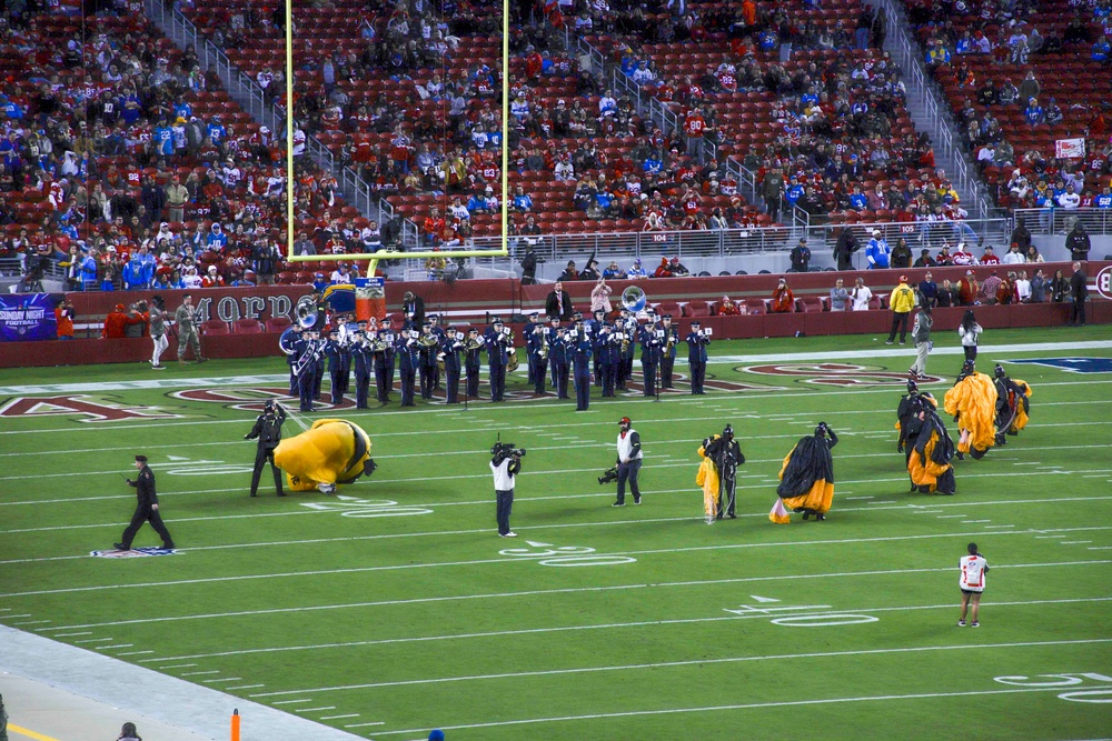 A member of the U.S. Army Golden Knights Parachute team performs a  demonstration prior to the San Francisco 49'ers Salute to Service game Nov.  13, 2022, at Levi's Stadium, Santa Clara, California.