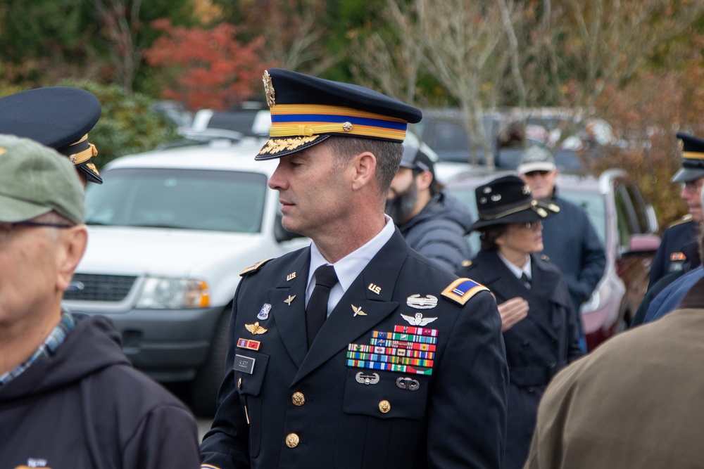 16th CAB Soldiers participate in Veterans Plaza dedication