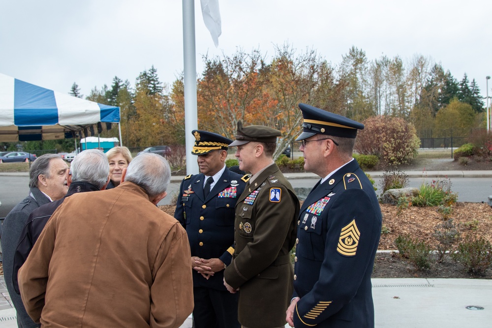 16th CAB Soldiers participate in Veterans Plaza dedication