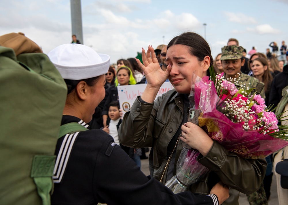 USS TRIPOLI RETURN TO HOMEPORT