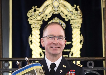 U.S. Military helps dedicate historic Torah Scroll to Ukrainian Army