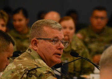 CASCOM prepares to send Soldiers home for the holidays